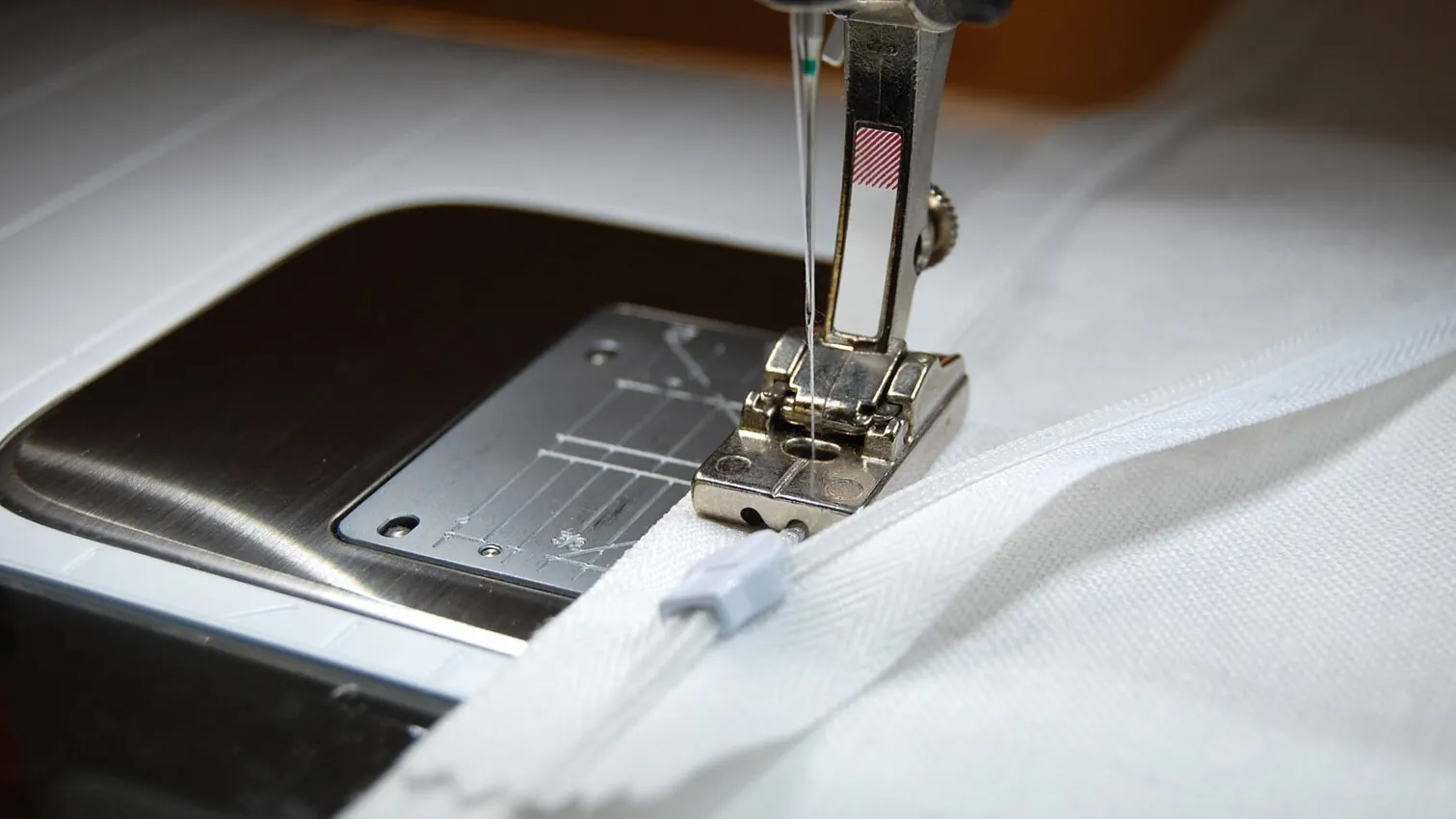 Cover for StealthStitch & SeamLock Craft